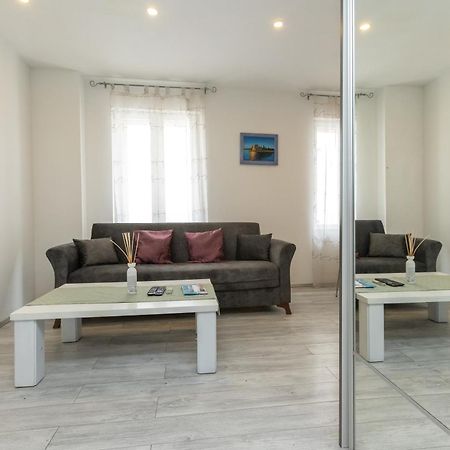 Alpha Loft 1Br Apartment In Center Zadar Exterior photo