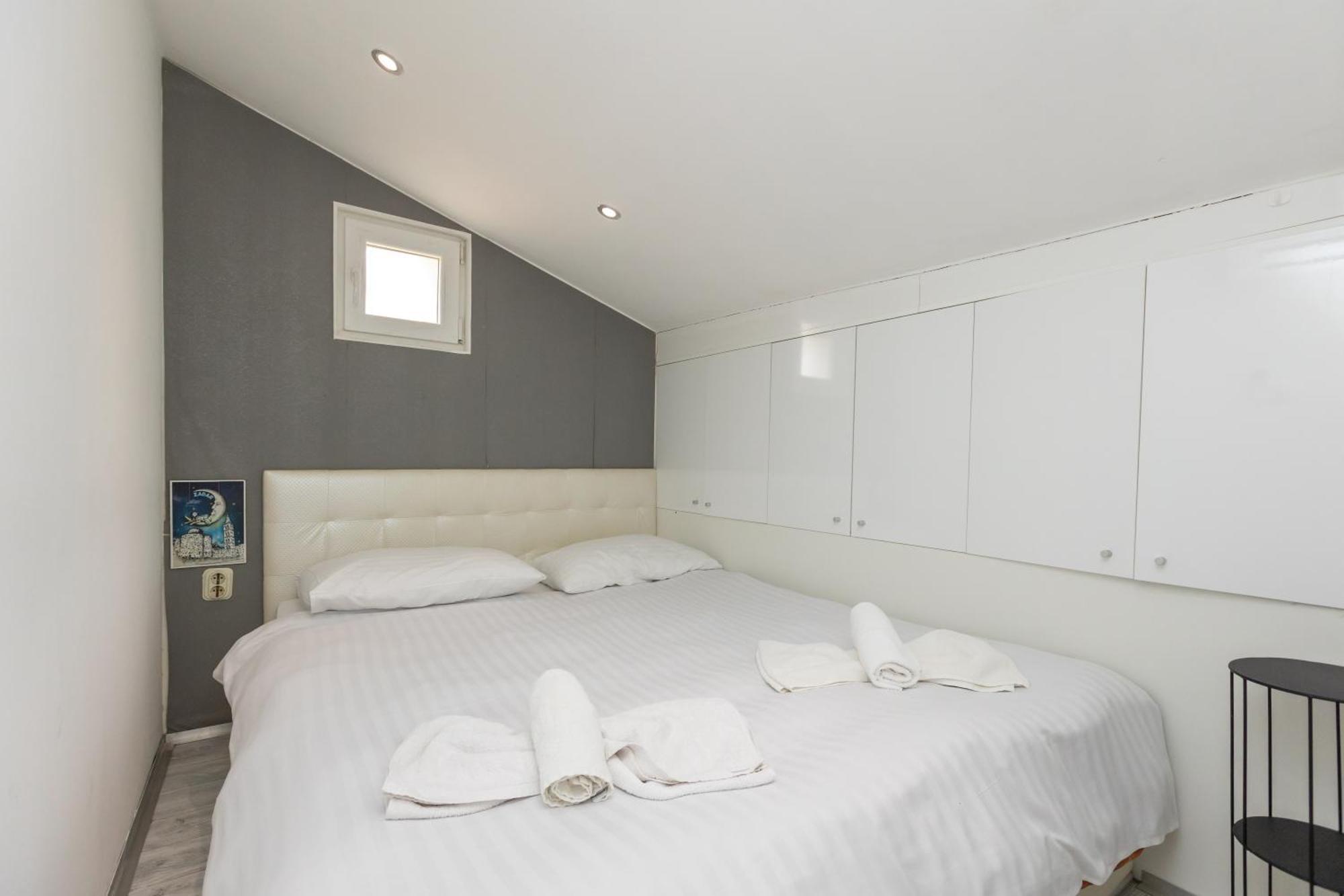 Alpha Loft 1Br Apartment In Center Zadar Exterior photo
