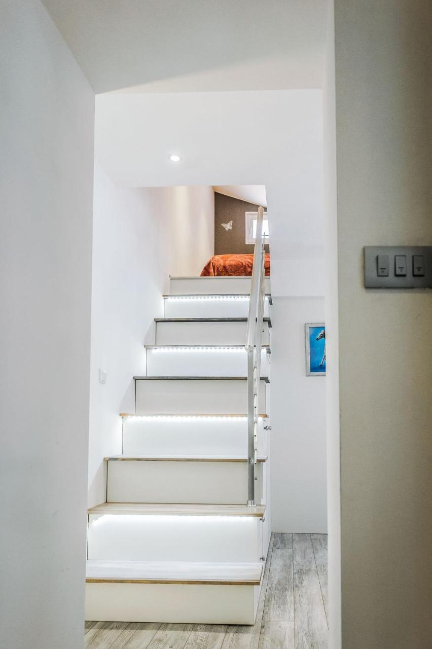 Alpha Loft 1Br Apartment In Center Zadar Exterior photo